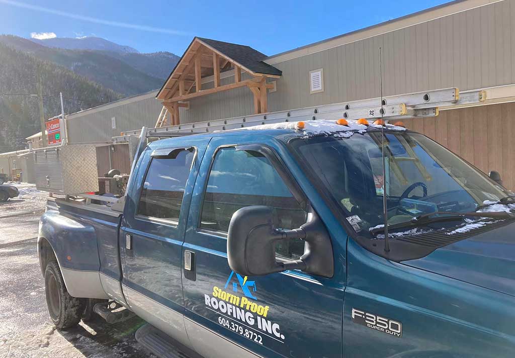 Storm proof-Roofing-truck