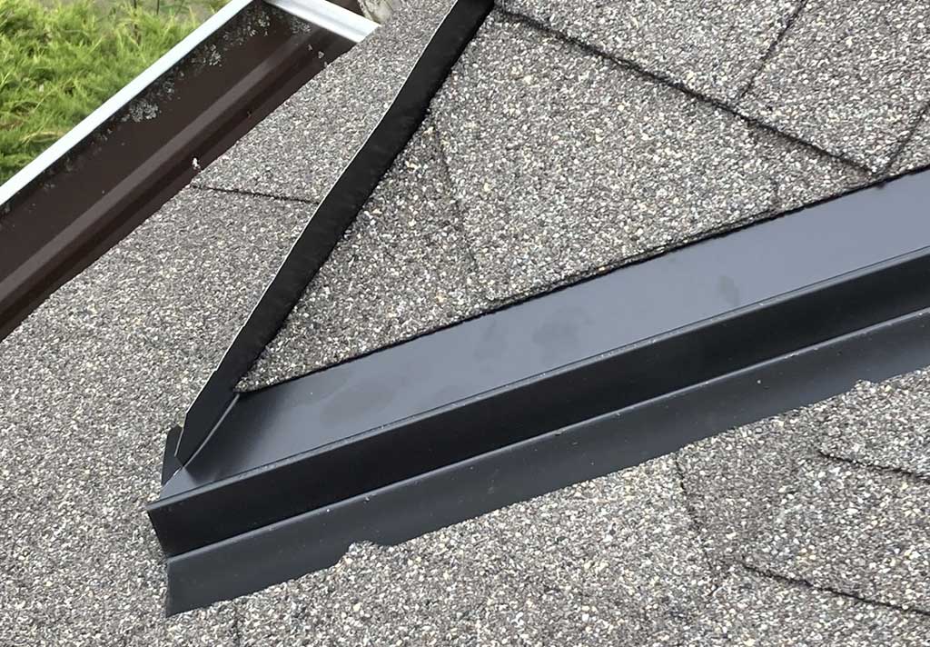 Storm Proof grey roof with black channel2